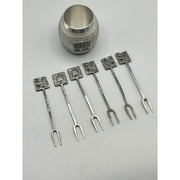 Vintage Carsu Bolivia Cocktail Picks Set with Barrel Holder 6 Picks Reusable - Picture 4 of 8
